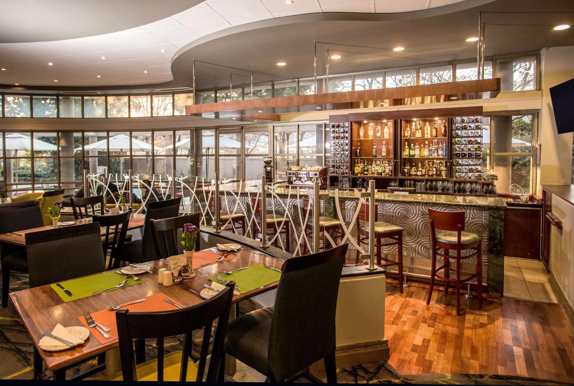 فندق Garden Court Eastgate جوهانسبورغ المظهر الخارجي الصورة